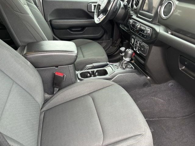 Jeep Wrangler Unlimited Sahara 4WD 2021