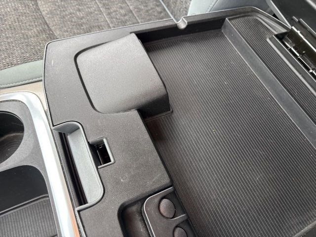 RAM 1500 Classic Tradesman Crew Cab SWB 4WD 2019