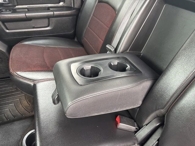 RAM 1500 Sport Crew Cab 4WD 2016