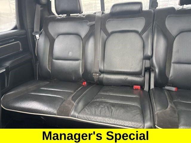 RAM 1500 Laramie Crew Cab 4WD 2021