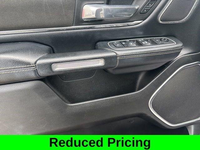 RAM 1500 Laramie Crew Cab 4WD 2021