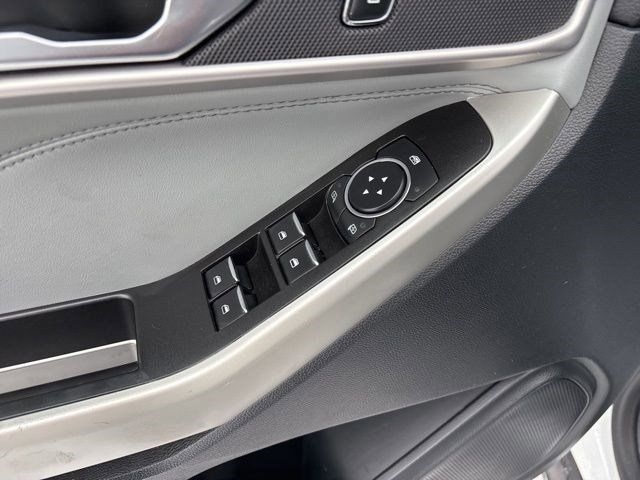 Ford Explorer XLT AWD 2021