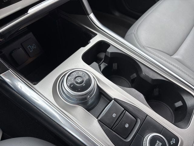 Ford Explorer XLT AWD 2021