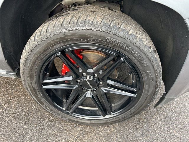 GMC Yukon Denali 4WD 2019