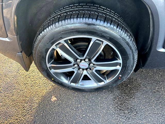 GMC Acadia Denali AWD 2018