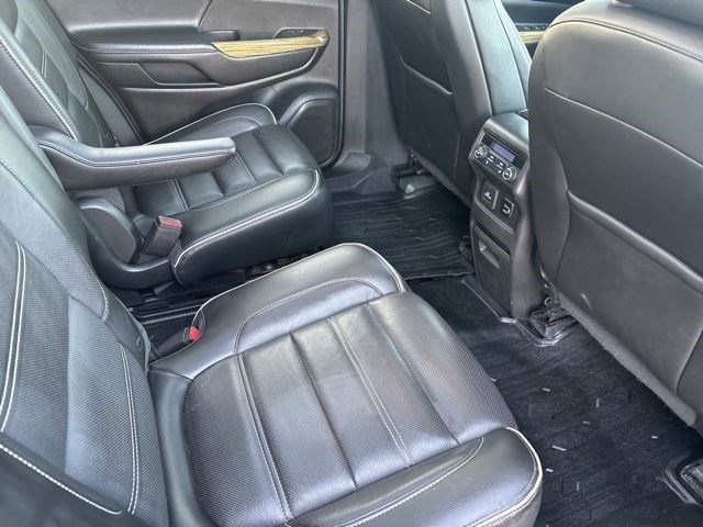 GMC Acadia Denali AWD 2018