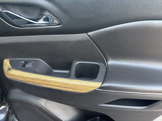 GMC Acadia Denali AWD 2018