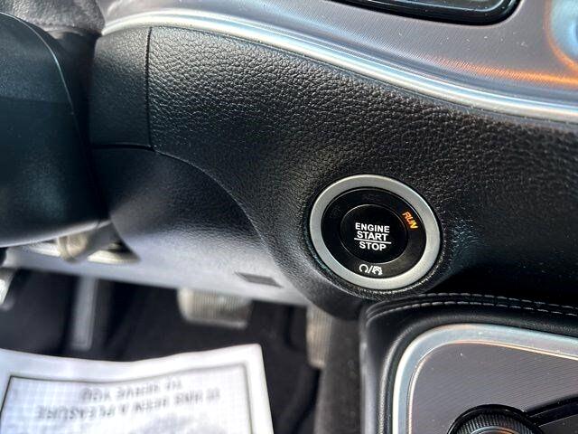 Dodge Challenger SXT 2020