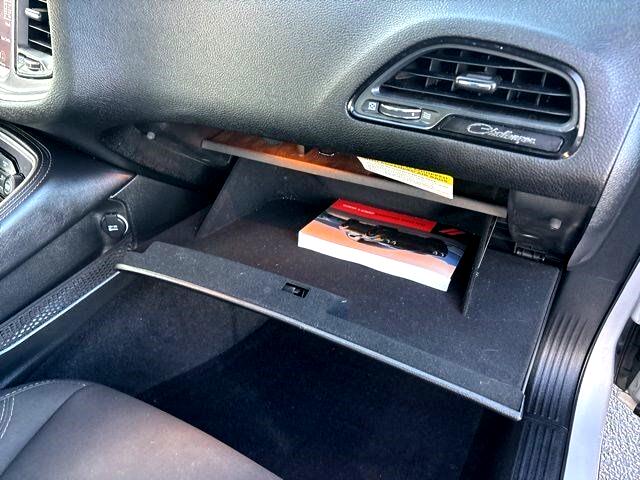 Dodge Challenger SXT 2020