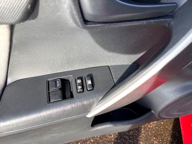 Scion tC Sports Coupe 6-Spd AT 2015