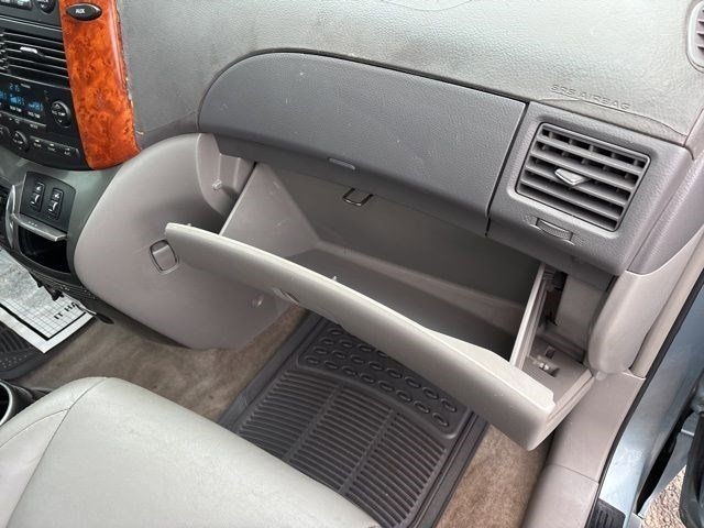 Toyota Sienna XLE AWD 2009