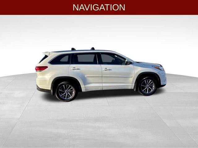 Toyota Highlander SE AWD V6 2018