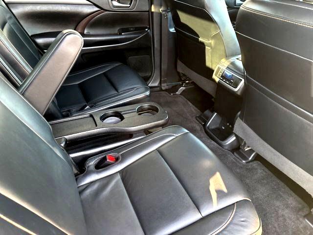 Toyota Highlander SE AWD V6 2018