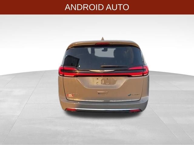 Chrysler Pacifica Hybrid Touring L 2022