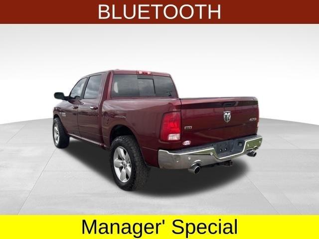 RAM 1500 SLT Crew Cab 4WD 2017