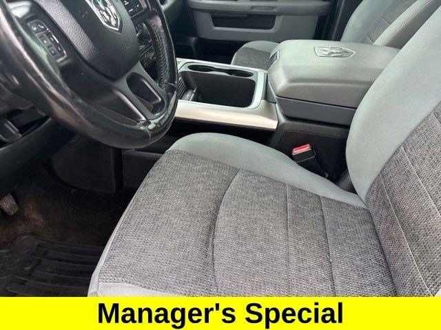 RAM 1500 SLT Crew Cab 4WD 2017