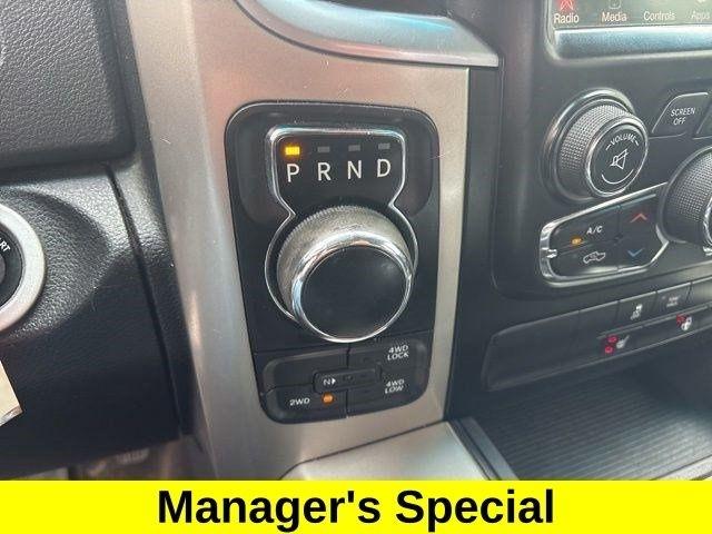 RAM 1500 SLT Crew Cab 4WD 2017