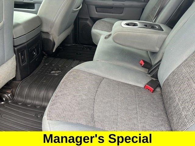 RAM 1500 SLT Crew Cab 4WD 2017