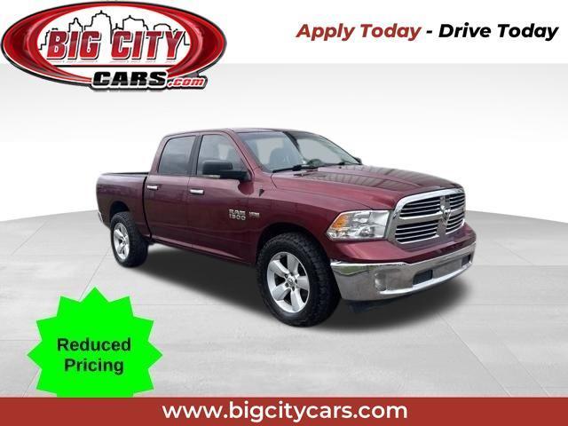 2017 RAM 1500 SLT Crew Cab 4WD