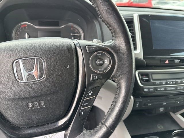 Honda Pilot Touring 2WD 2016