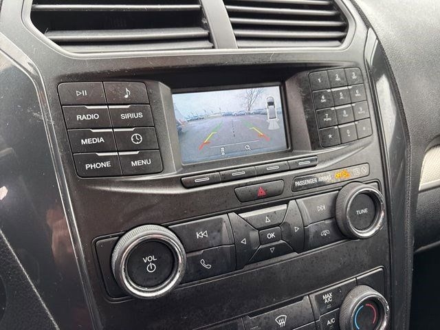 Ford Explorer XLT 4WD 2019