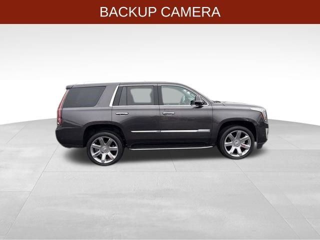 Cadillac Escalade Luxury 4WD 2017