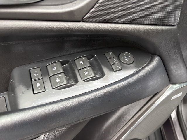 Cadillac Escalade Luxury 4WD 2017