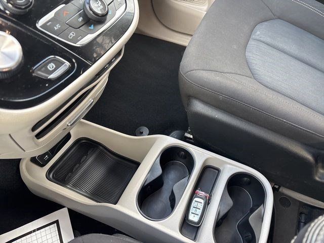 Chrysler Voyager LX 2020