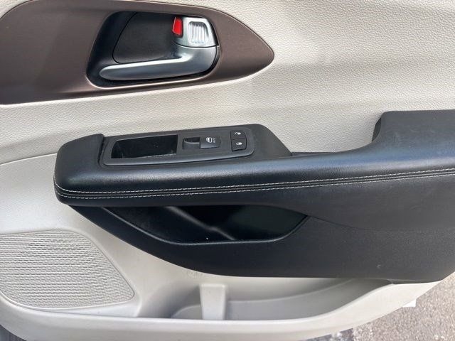 Chrysler Voyager LX 2020