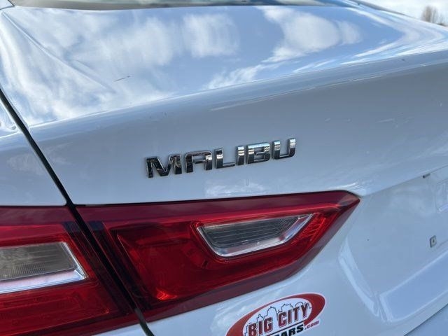 Chevrolet Malibu  2023