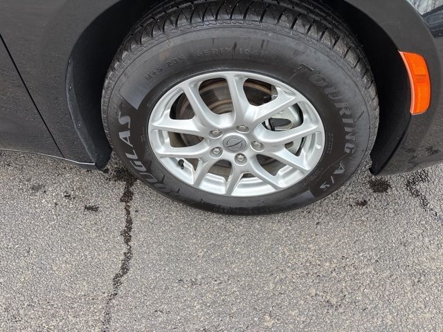 Chrysler Pacifica Touring L 2023