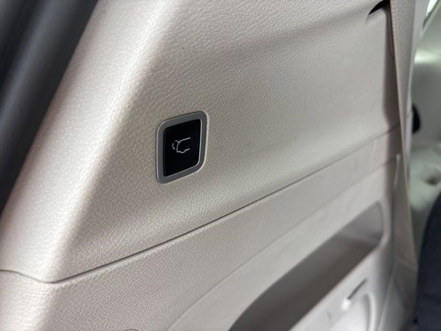 Chrysler Pacifica Touring L 2023