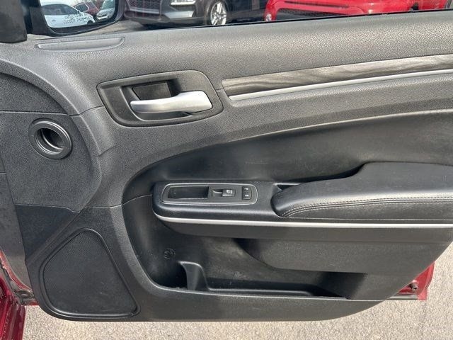 Chrysler 300 Touring 2019