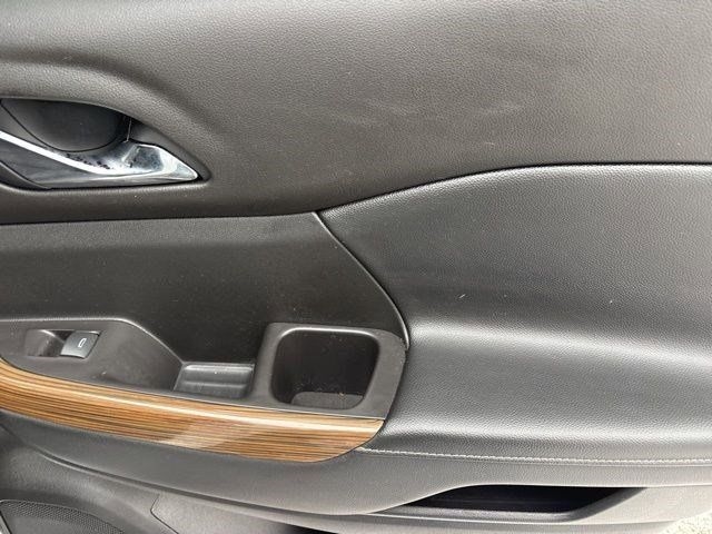 GMC Acadia SLE-1 FWD 2019