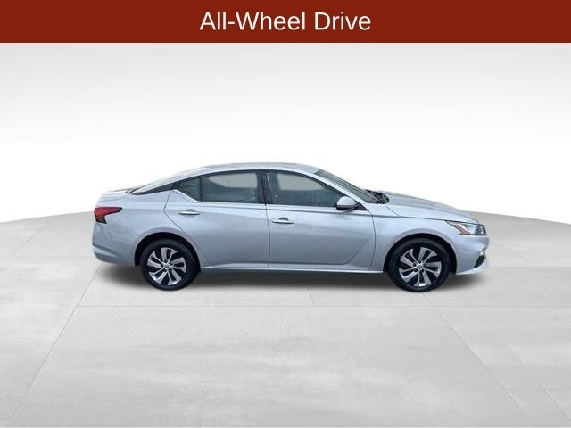 Nissan Altima 2.5 S AWD 2020