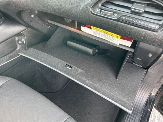 Dodge Challenger SXT AWD 2021