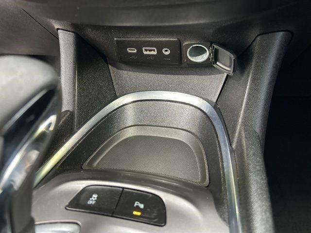 Chevrolet Malibu  2023