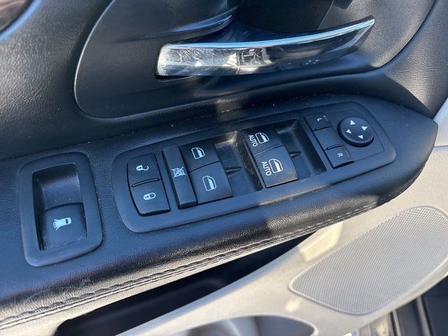 Dodge Grand Caravan SE 2017