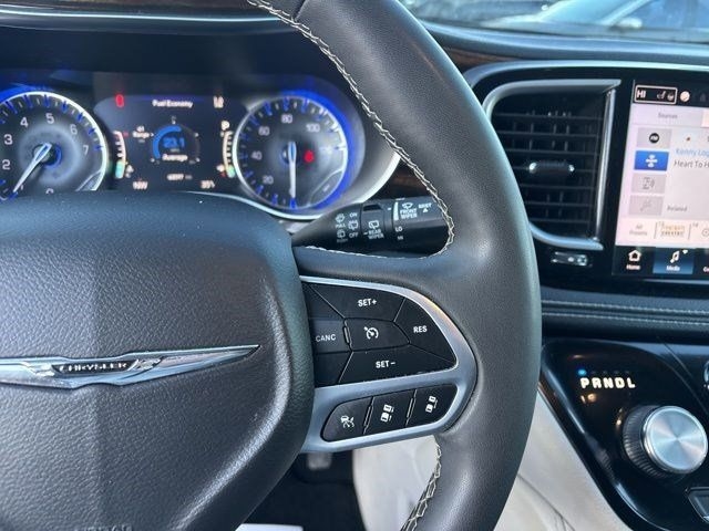 Chrysler Pacifica Limited 2023