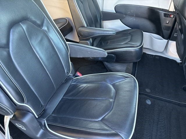 Chrysler Pacifica Limited 2023