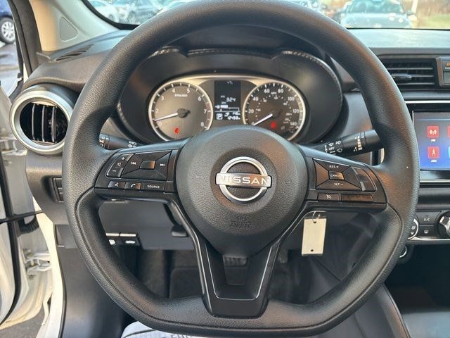 Nissan Versa S CVT 2025