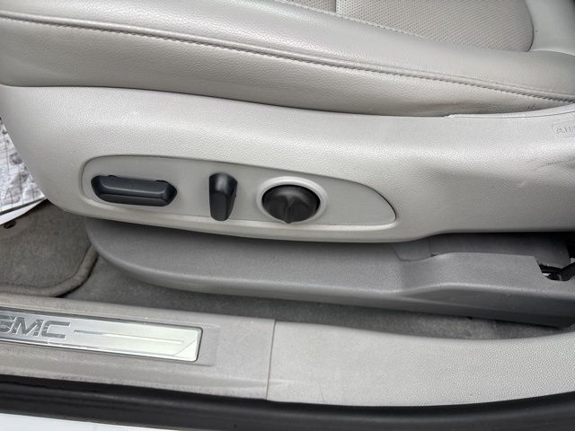 GMC Acadia SLT AWD 2023