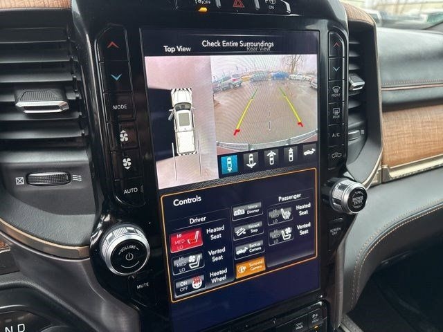 RAM 1500 Laramie Longhorn Crew Cab 4WD 2021