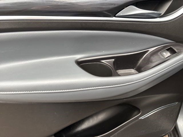 Buick Enclave Essence AWD 2019