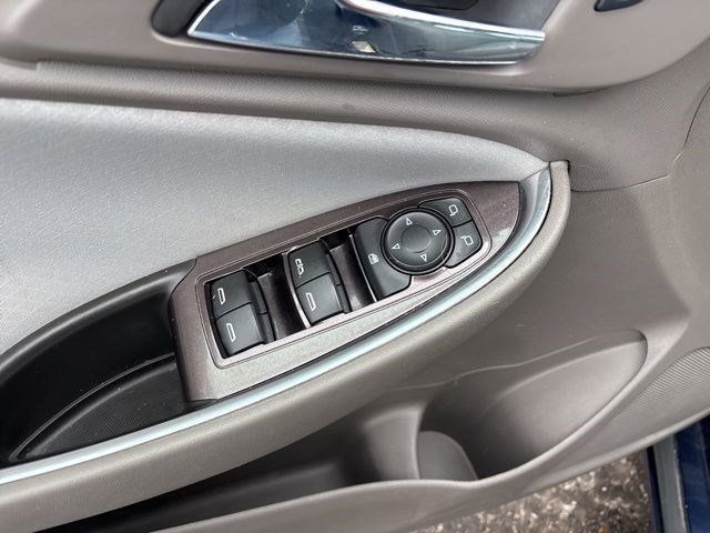 Chevrolet Malibu  2016