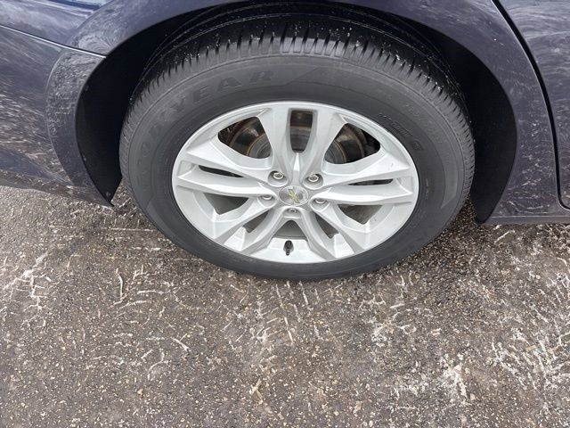 Chevrolet Malibu  2016