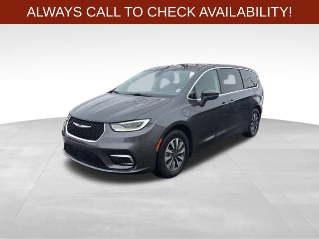 Chrysler Pacifica Hybrid Touring L 2022