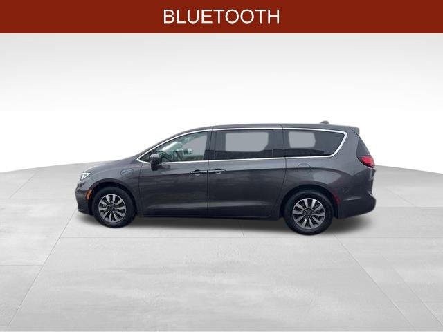 Chrysler Pacifica Hybrid Touring L 2022