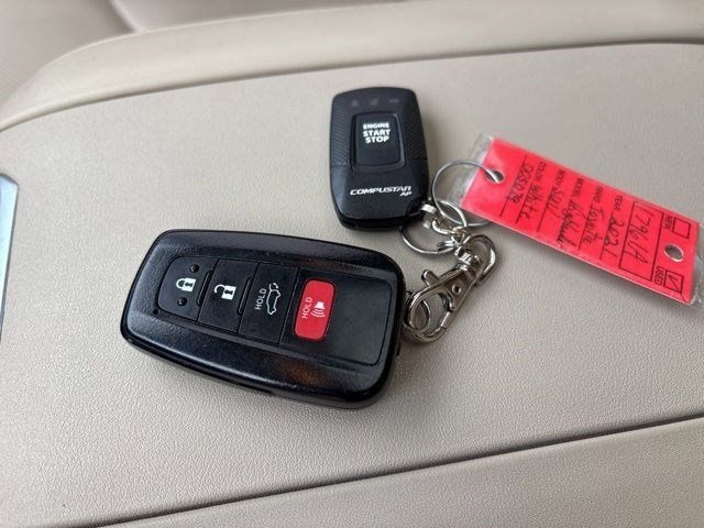 Toyota Highlander Limited AWD V6 2020