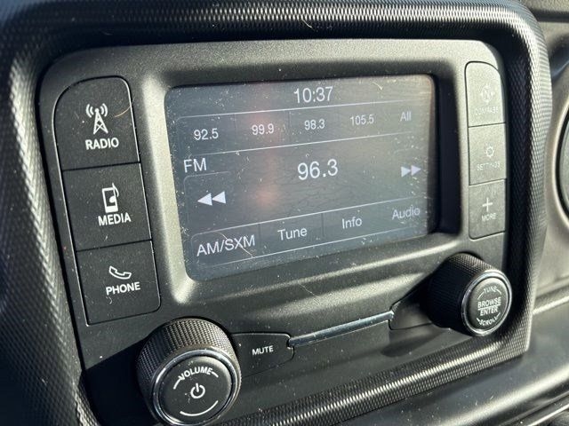 Jeep Wrangler Unlimited Willys Sport 2021